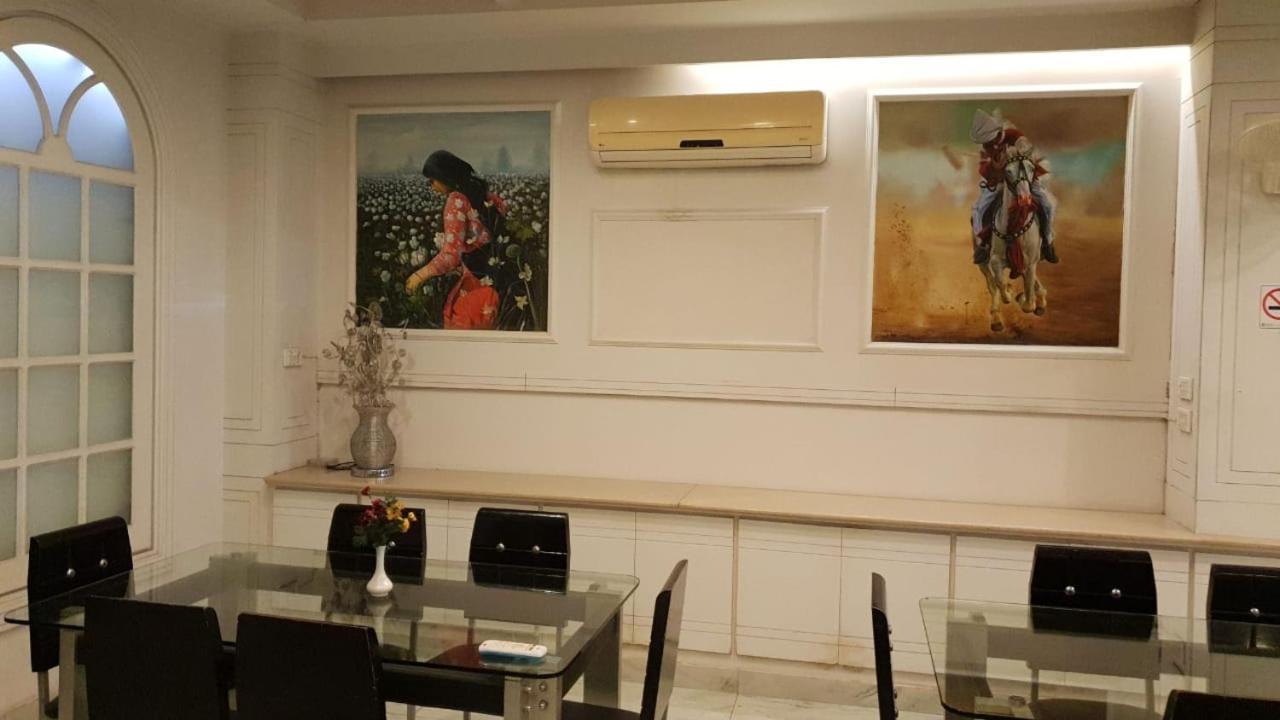 Hotel Grand Faisalabad Luaran gambar